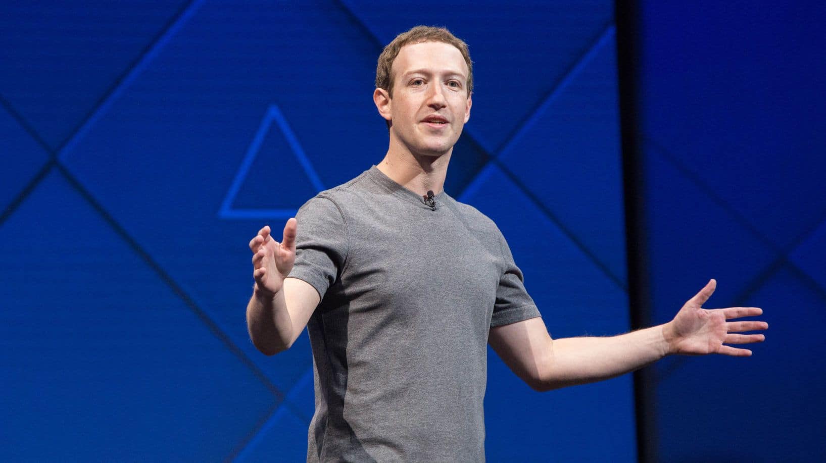 Facebook CEO Mark Zuckerberg Faces Angry Questions From Employees