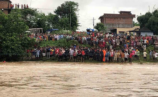 विद्युत प्राधिकरणको जिप बगाउँदा एकको मृत्यु, २ जना बेपत्ता