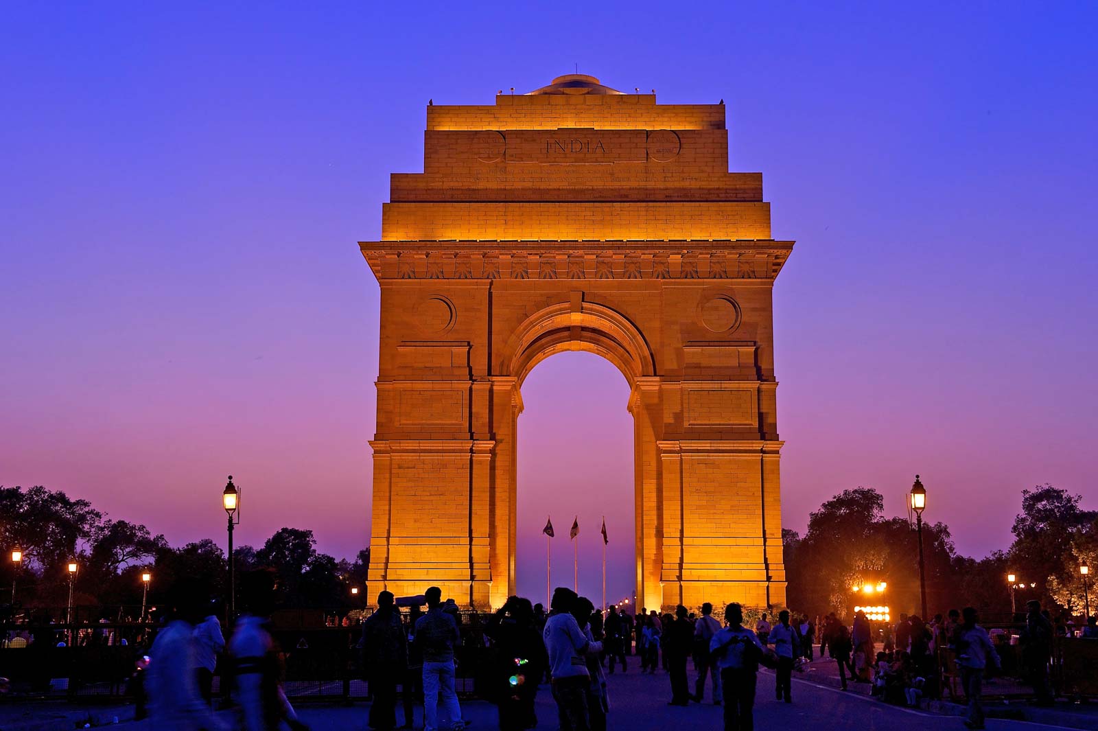 नयाँ कोरोना भाइरस फैलिन थालेपछि भारतको दिल्लीमा ‘नाइट कर्फ्यु’