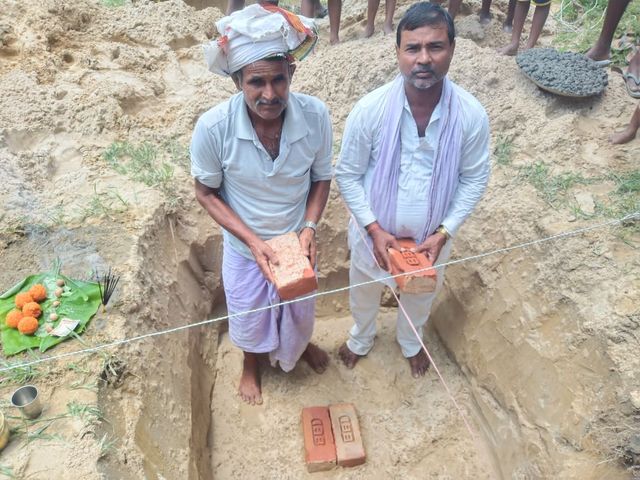 यात्रुलाई सहजताको लागी मल्हनियांमा प्रतीक्षालयको सिलयानास