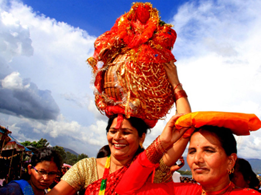 सुदूरपश्चिम र मध्यपश्चिममा गौरा पर्वको रौनक