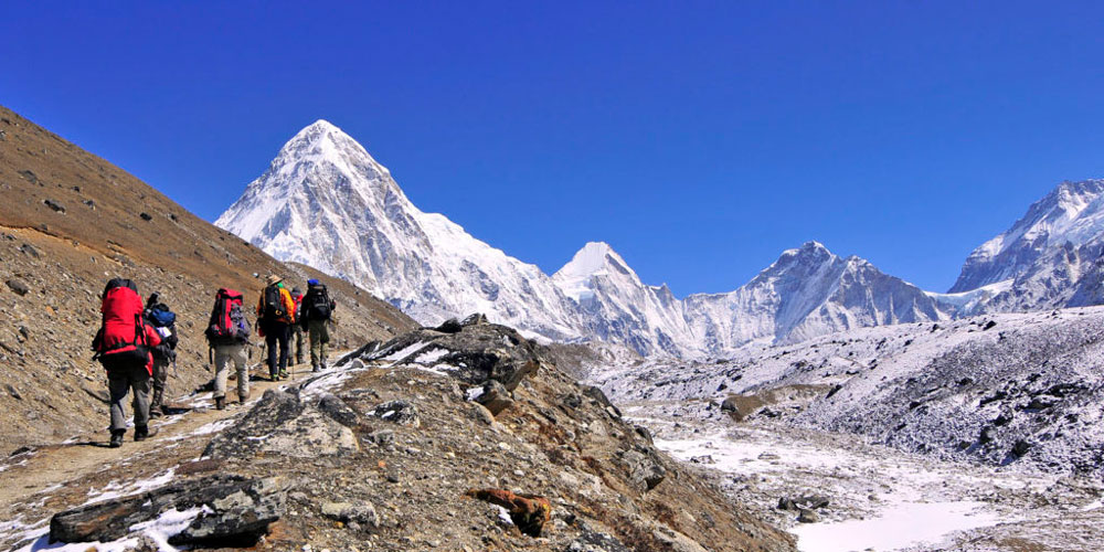 अन्नपूर्ण पदमार्गमा देखिन थाल्यो पर्यटकको चहलपहल