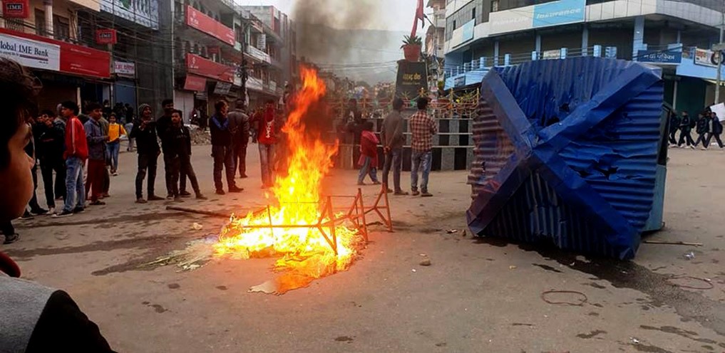 सुर्खेतकाे सदरमुकाम वीरेन्द्रनगरमा कर्फ्यु आदेश