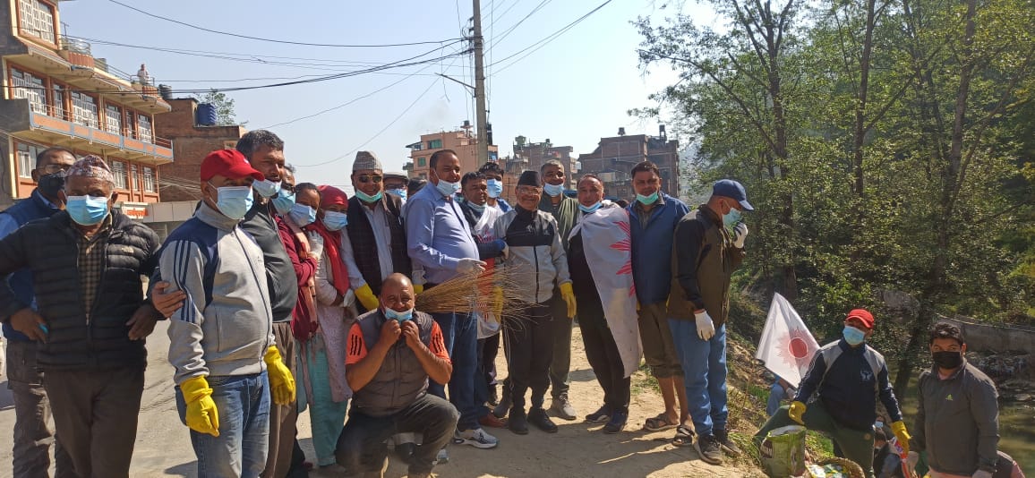 एमाले पनौती नगर कमिटी द्वारा बृहत सरसफाइ कार्यक्रम गरि  मिसन ग्रासरुट अभियान सम्पन्न