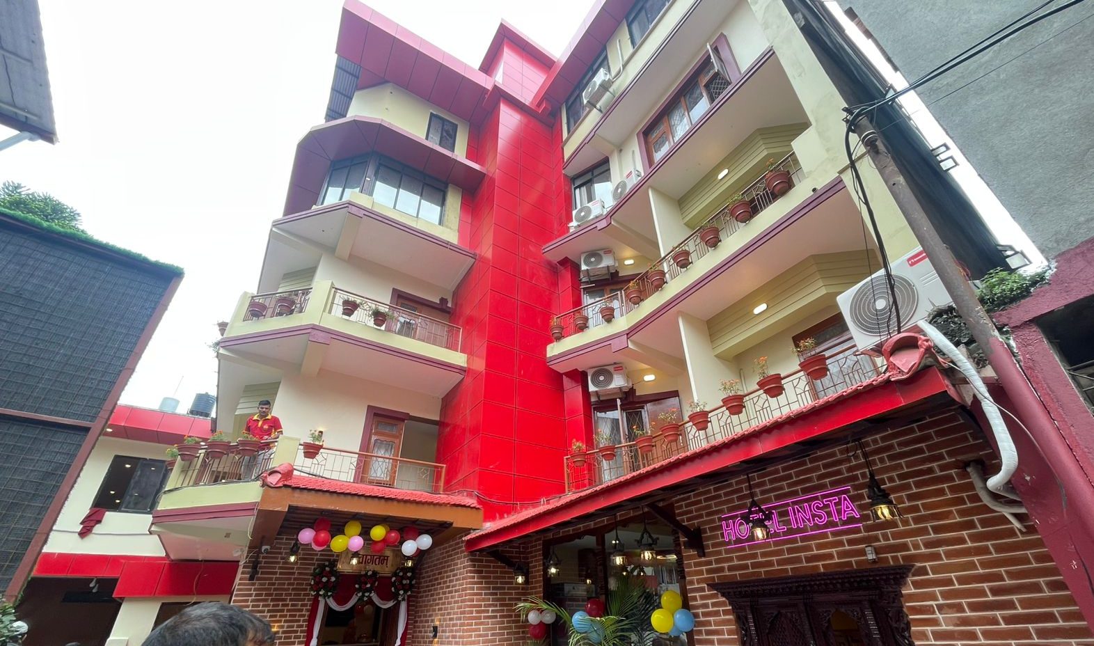 ‘Insta Hotel’ Opens in Naxal