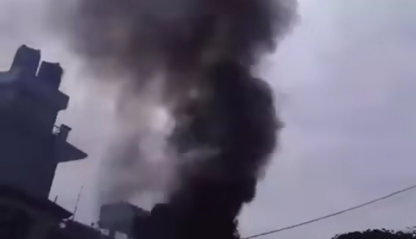 काठमाडौंको बूढानिलकण्ठस्थित शेरबहादुर देउवाको घरमा आगजनी