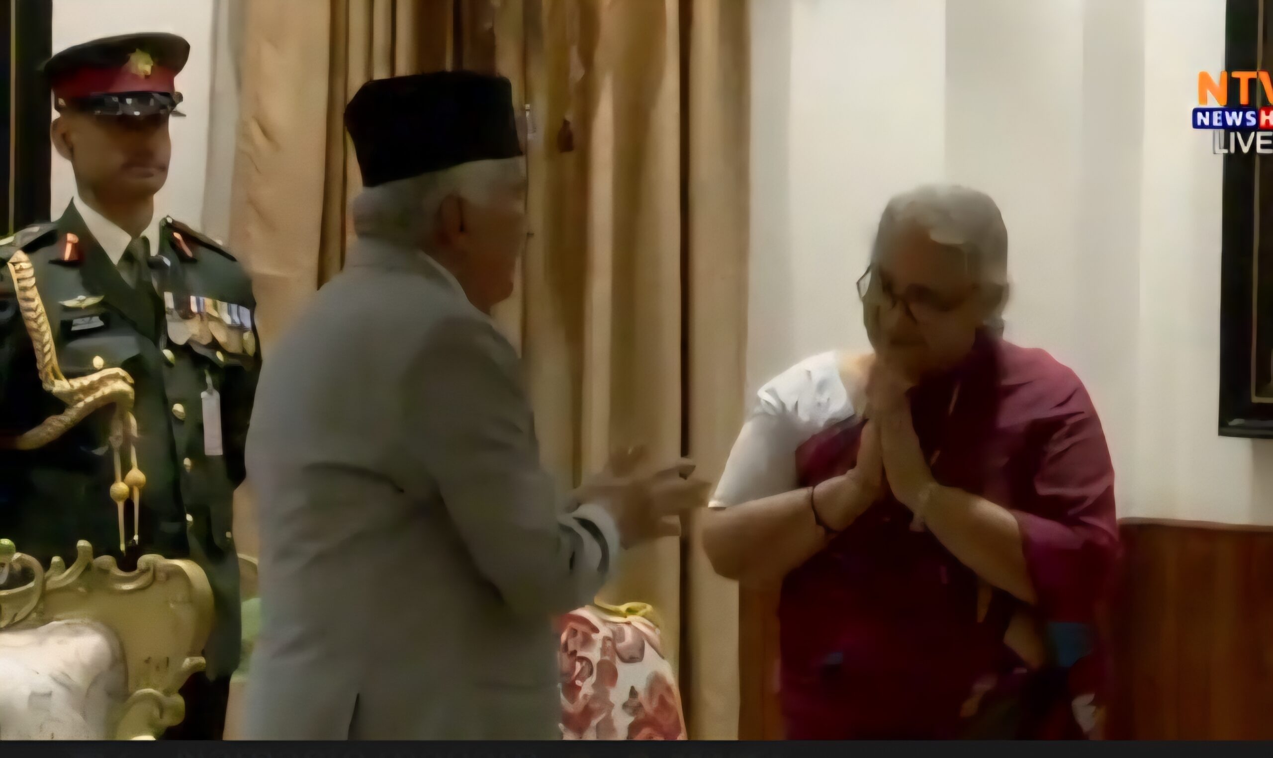 सुशीलालाई बधाई दिँदै राष्ट्रपतिले भने : देश बचाउनुस्