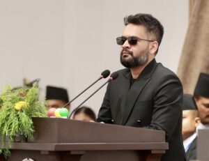 सबैले इन्डक्सनमा भात पकाउने हो भने देशभरको ट्रान्सफर्मर पड्किन्छ- प्रधानमन्त्री